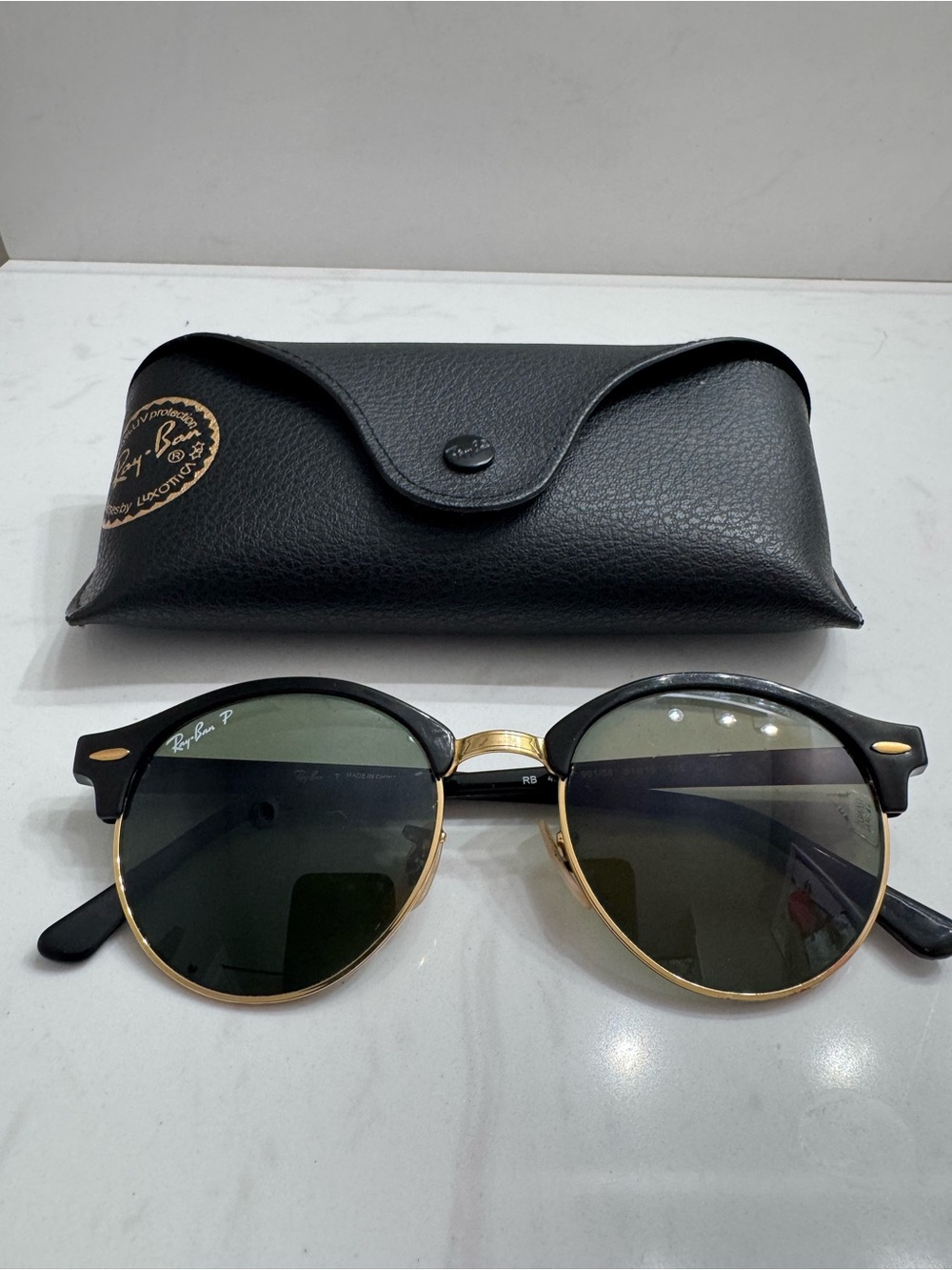 Ray-Ban Unisex Sunglasses Black Frame with Gold Accents